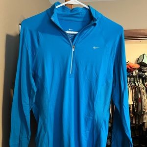 Nike dry fit top